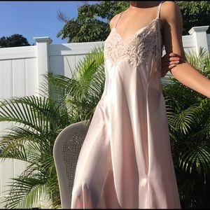 VICTORIA SECRET BABY PINK LACE DRESS